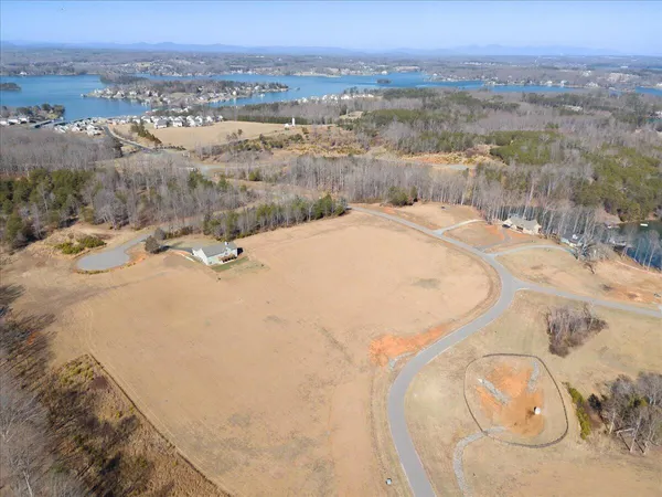 $97,500 | Lot 46 Congressional Way Union, Union Hall, VA 24176