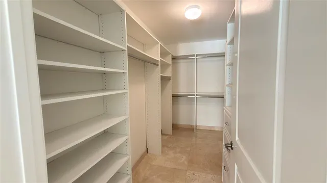 a view of walk in closet