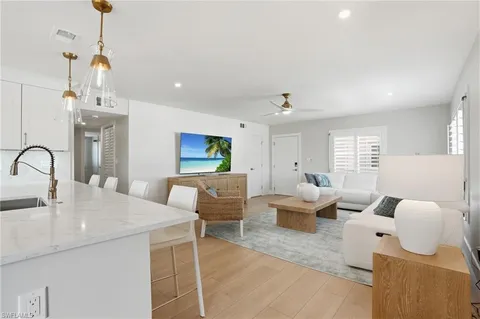 $999,777 | 26236 Hickory Boulevard, Unit 18, Bonita Springs, FL 34134