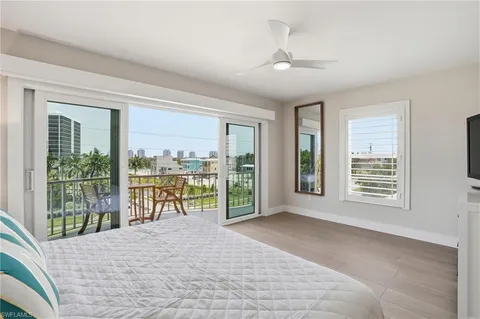 $999,777 | 26236 Hickory Boulevard, Unit 18, Bonita Springs, FL 34134
