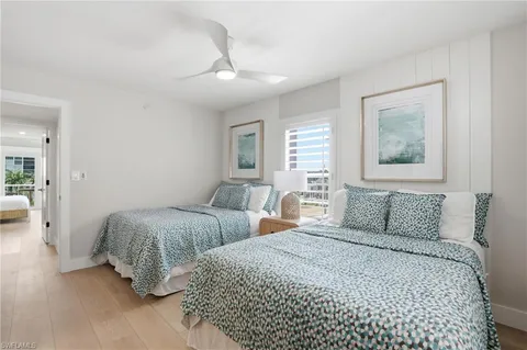 $999,777 | 26236 Hickory Boulevard, Unit 18, Bonita Springs, FL 34134