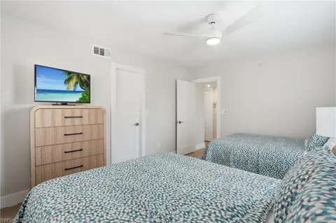 $999,777 | 26236 Hickory Boulevard, Unit 18, Bonita Springs, FL 34134