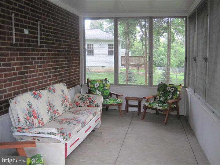 662 Dutton Circle Springfield, PA 19064 - Photo 19 of 24 Enclosed Porch