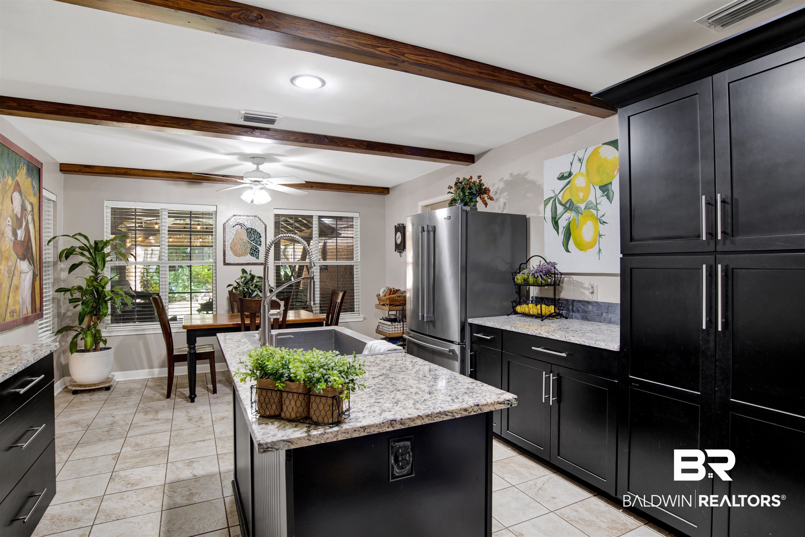 822 Artillery Range Daphne, AL 36527 - Photo 15 of 48 Kitchen