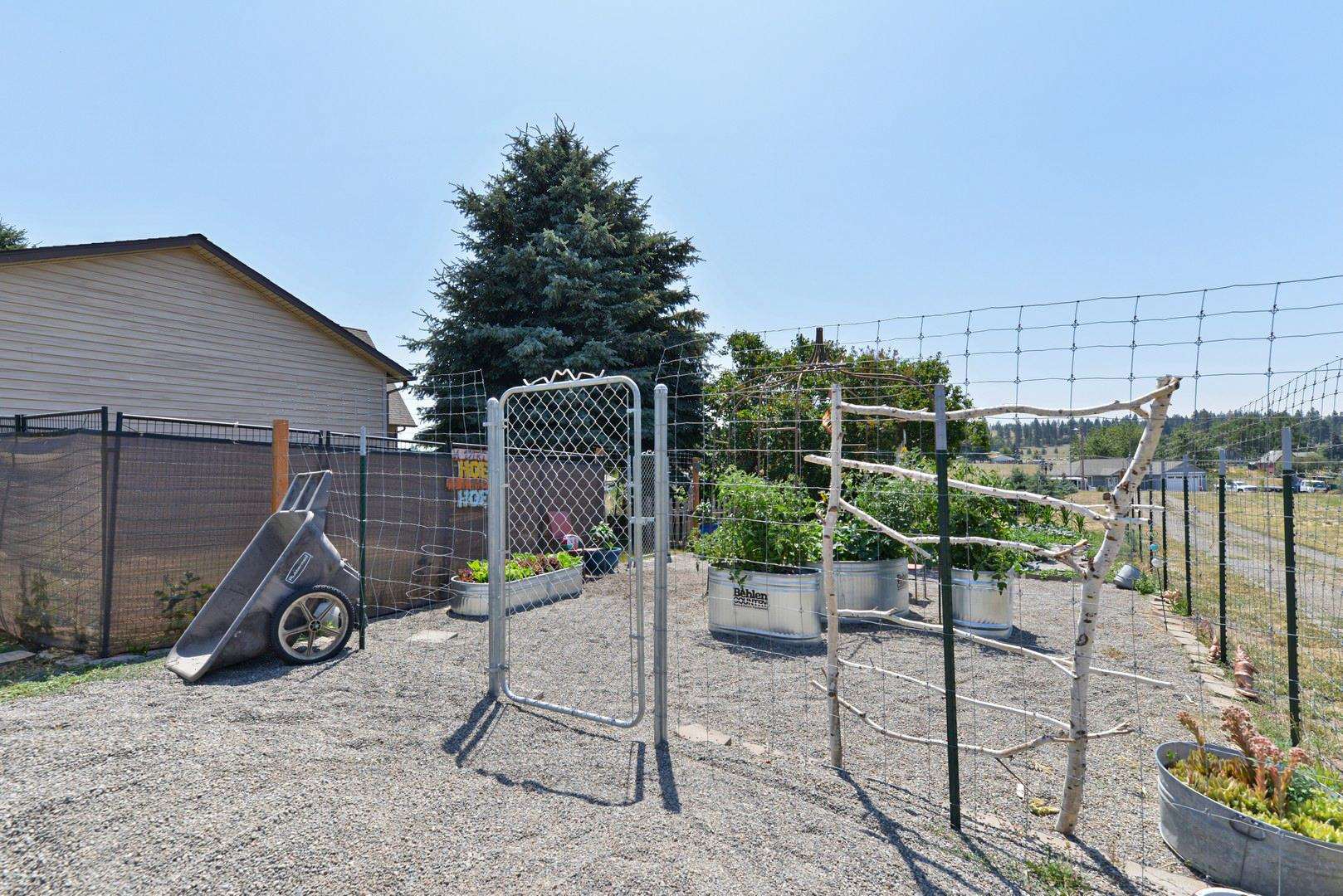 7540 North Espe Road Spokane, WA 99217 - Photo 35 of 44