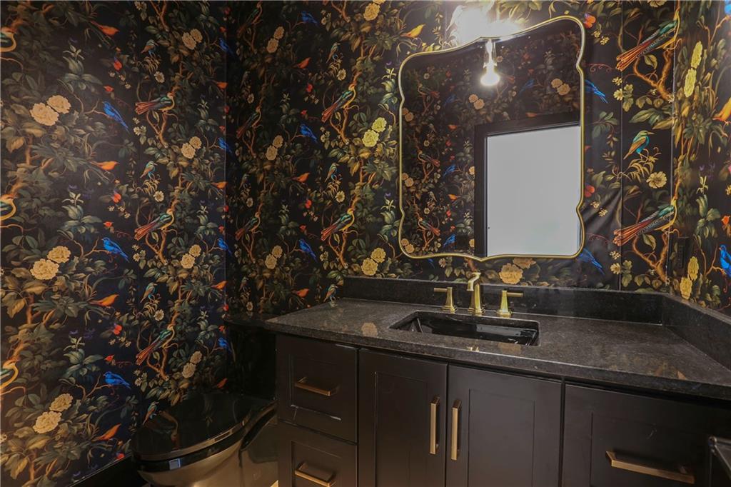 10707 South Hunt Road Lone Jack, MO 64070 - Photo 12 of 89