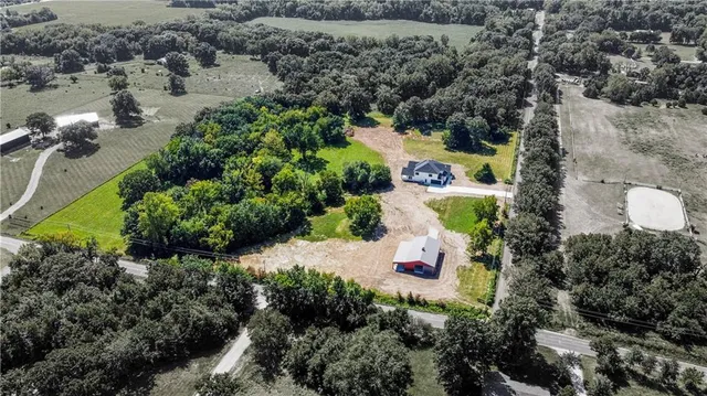 $1,499,000 | 10707 South Hunt Road, Lone Jack, MO 64070