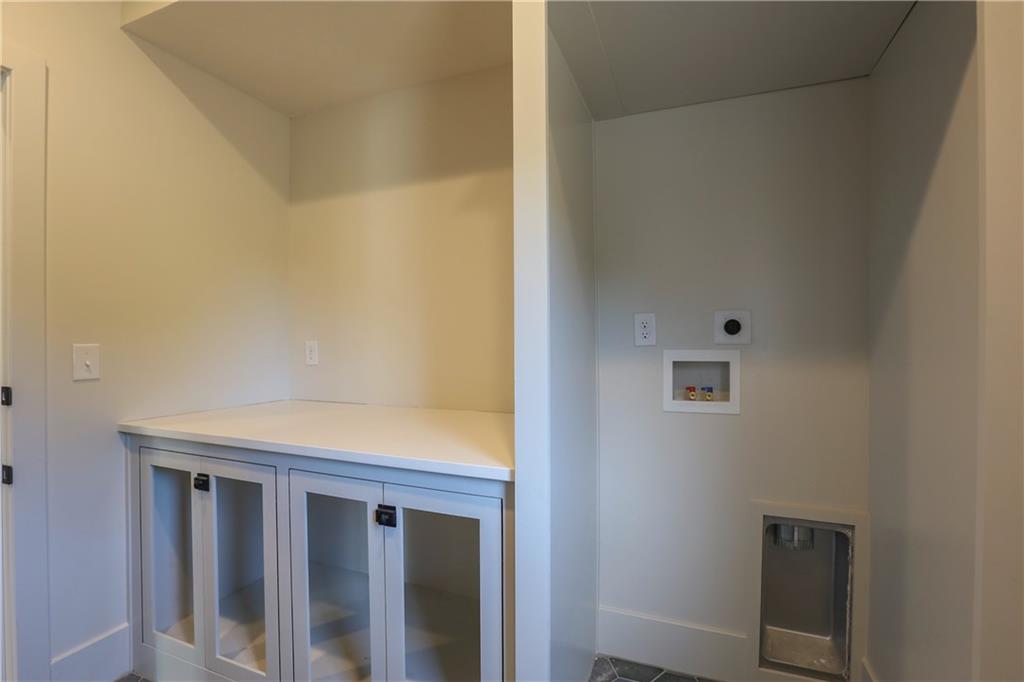 10707 South Hunt Road Lone Jack, MO 64070 - Photo 32 of 89