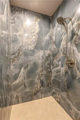 $1,499,000 | 10707 South Hunt Road, Lone Jack, MO 64070