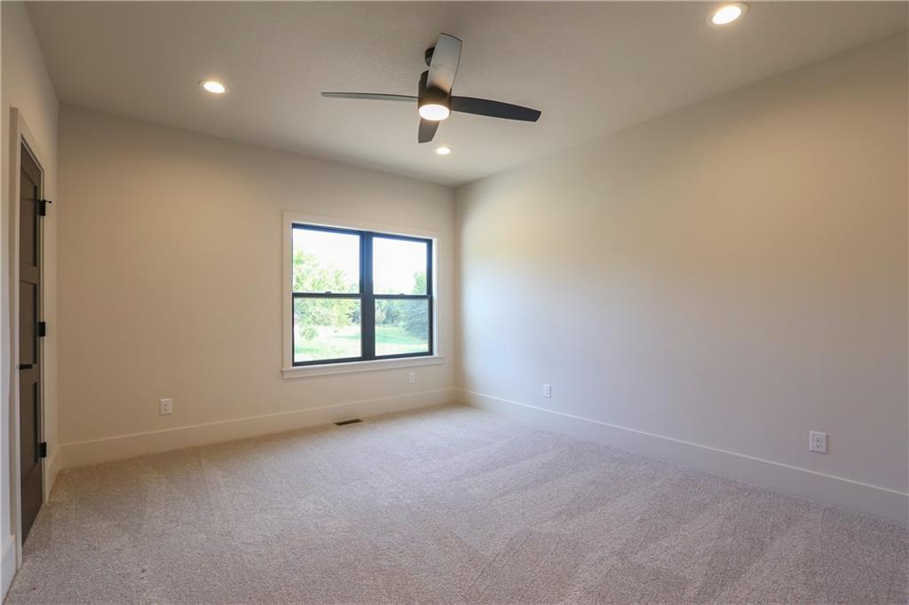 10707 South Hunt Road Lone Jack, MO 64070 - Photo 51 of 89