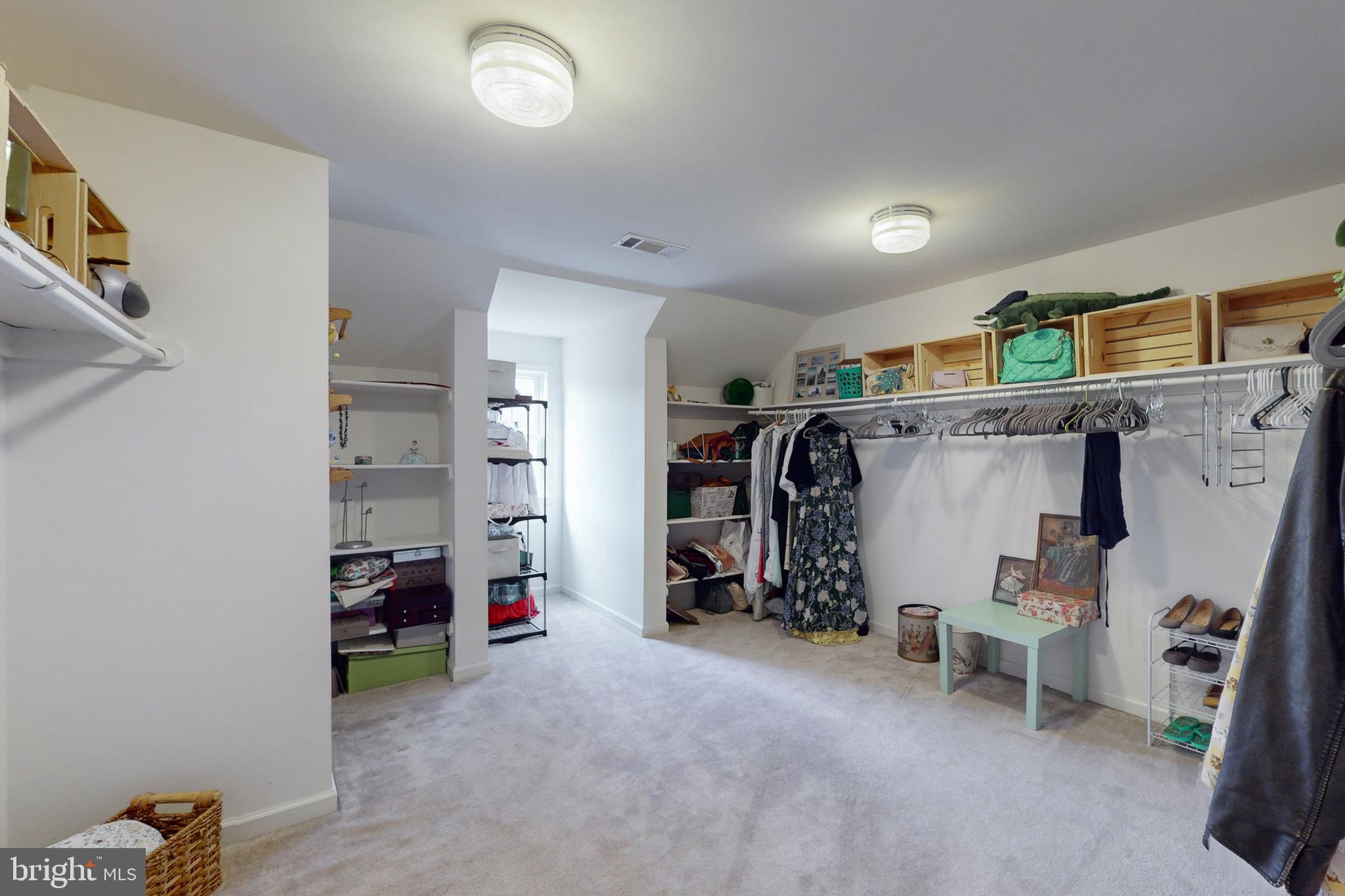 10 Sable Run Road Hancock, MD 21750 - Photo 47 of 69 Large master closet