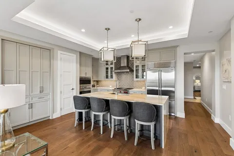 $1,099,000 | 350 Central Avenue, Unit 210, Southlake, TX 76092