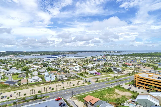 $410,000 | 5115 Gulf Drive, Unit 1806, Panama City Beach, FL 32408