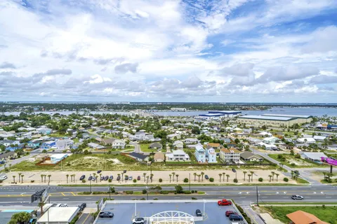 $410,000 | 5115 Gulf Drive, Unit 1806, Panama City Beach, FL 32408