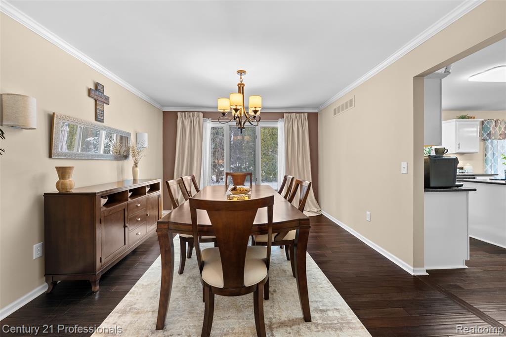 3814 Beechcrest Road Rochester Hills, MI 48309 - Photo 8 of 49