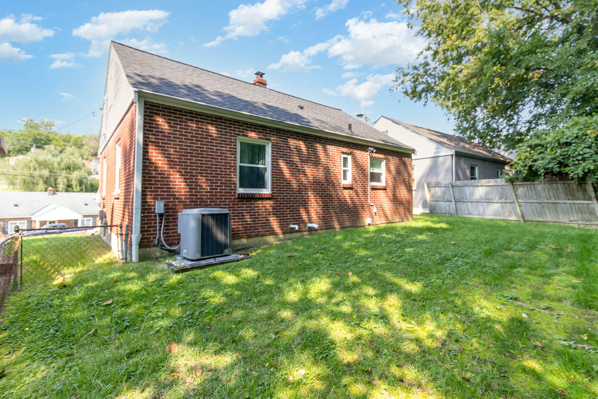 328 Riddle Place Newport, KY 41071 - Photo 16 of 25 Gallery Image 16
