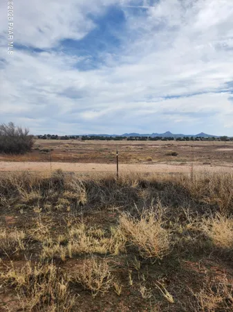$64,900 | 5-118b North Champagne Lane, Paulden, AZ 86334