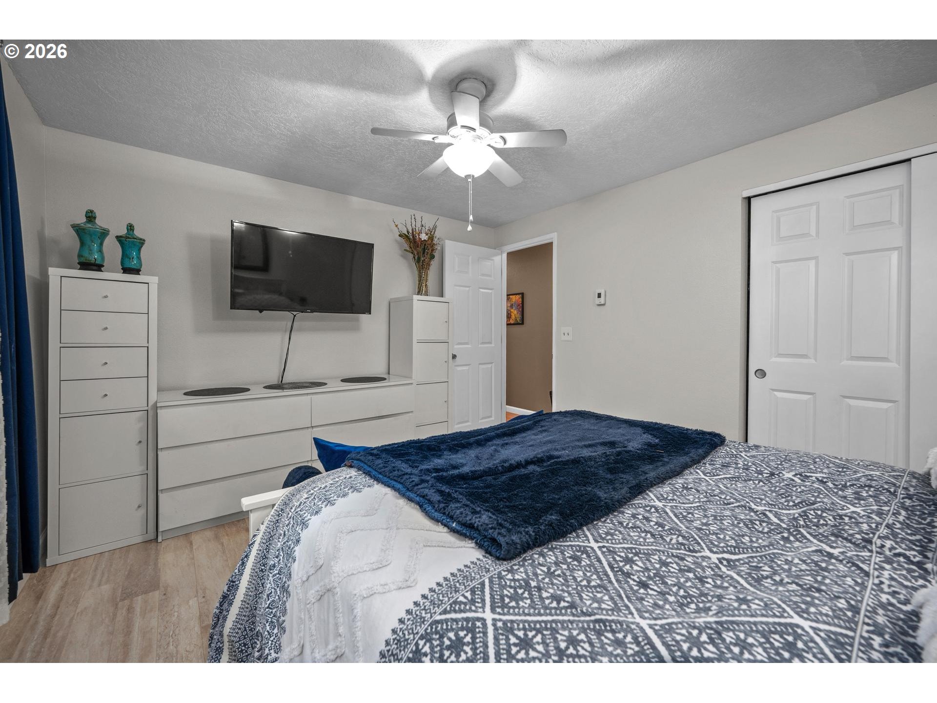 4941 Southwest Comus Street Portland, OR 97219 - Photo 17 of 40