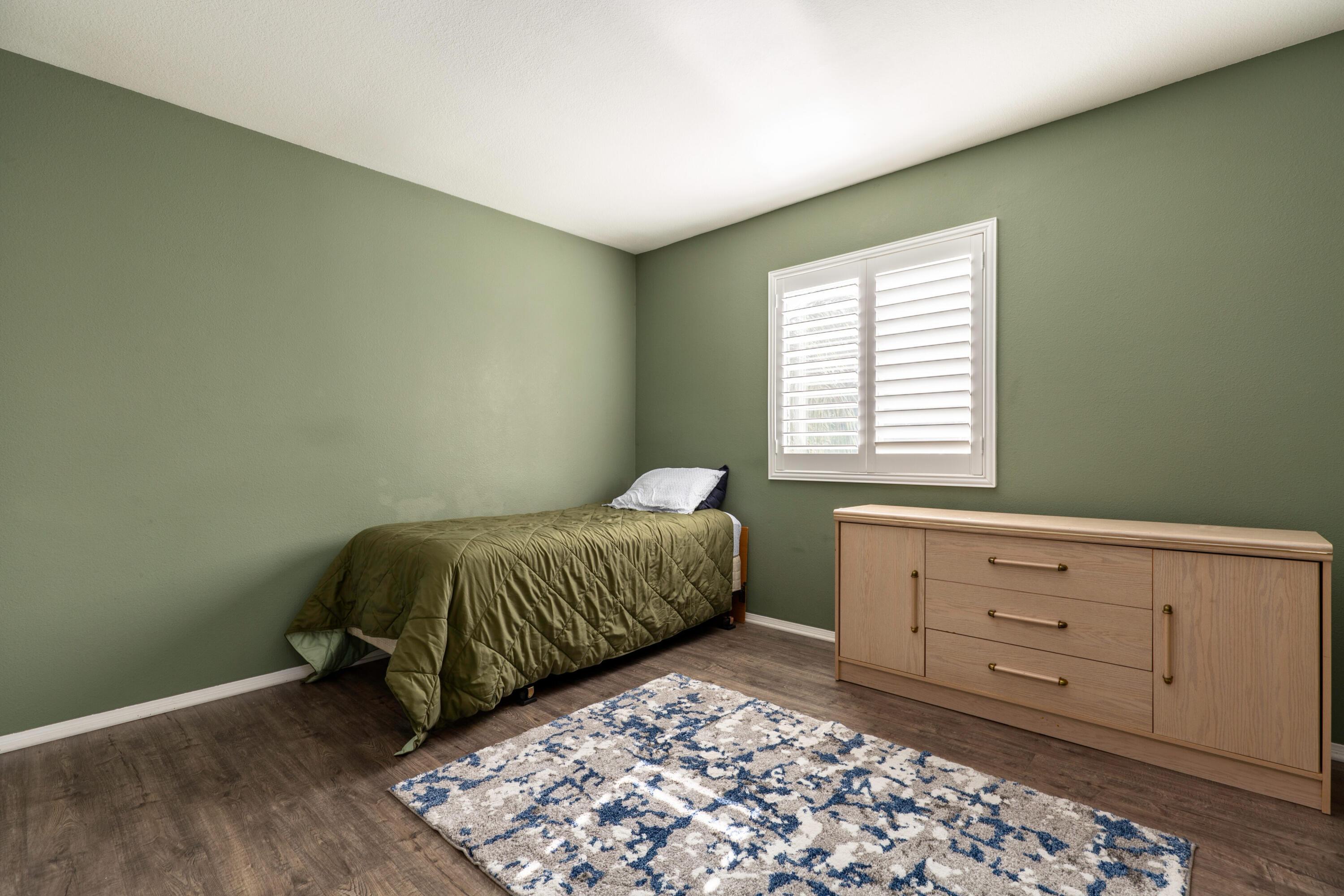 28341 Willow Court Saugus, CA 91350 - Photo 16 of 23 a bedroom with a bed and a window