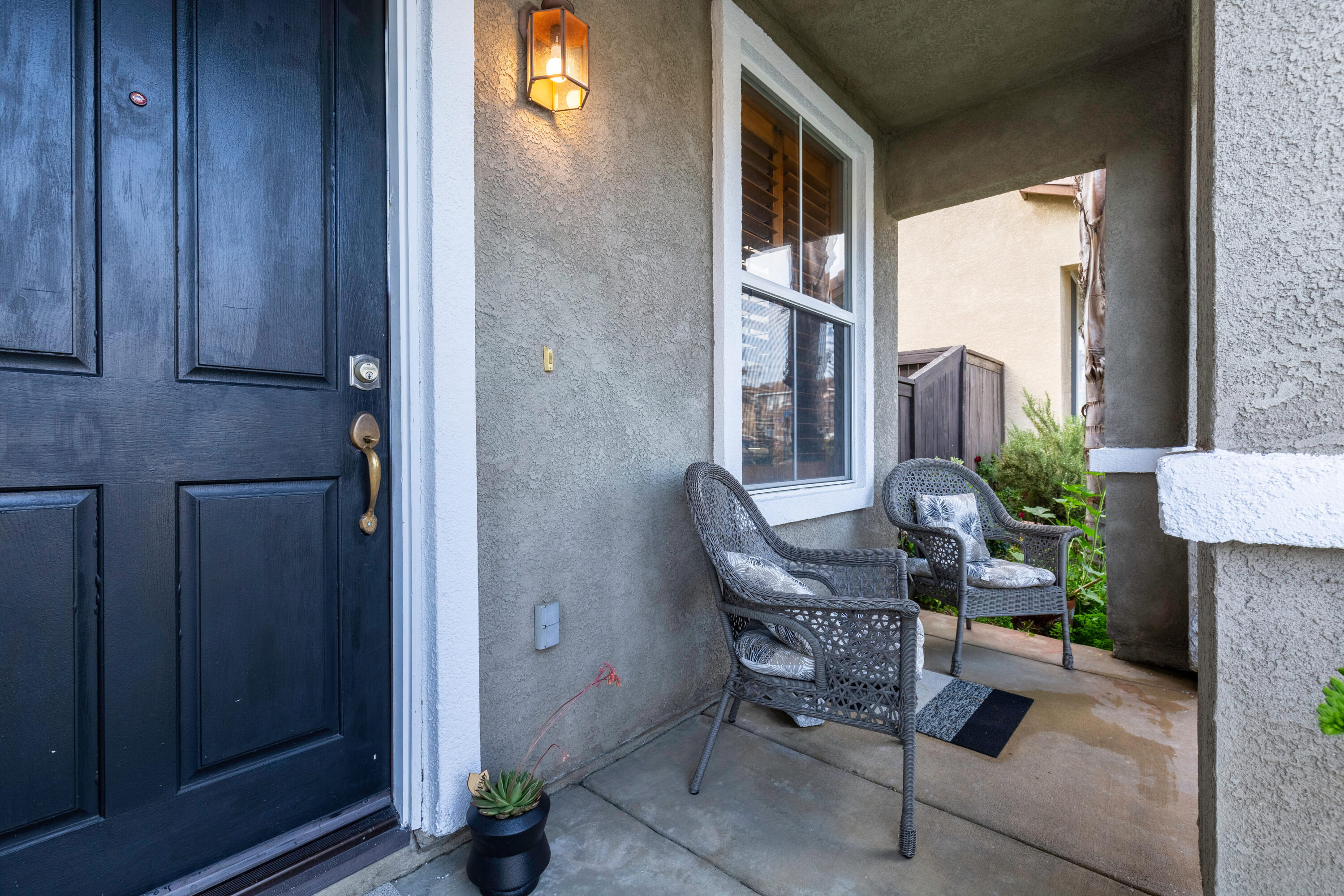 28341 Willow Court Saugus, CA 91350 - Photo 3 of 23 a view of two chairs in the room