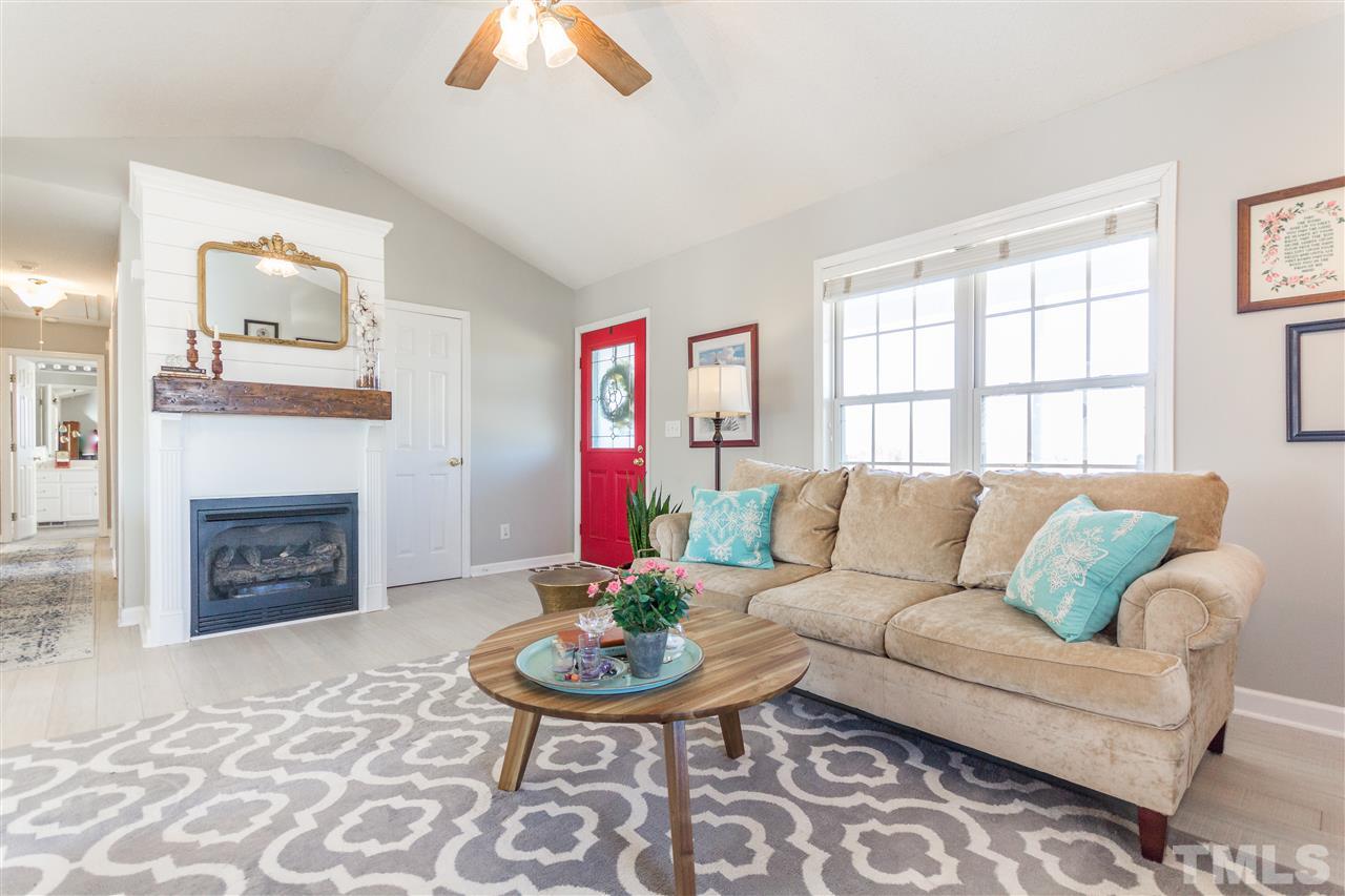 521 Ennis Road Angier, NC 27501 - Photo 5 of 25 Gallery Image 5