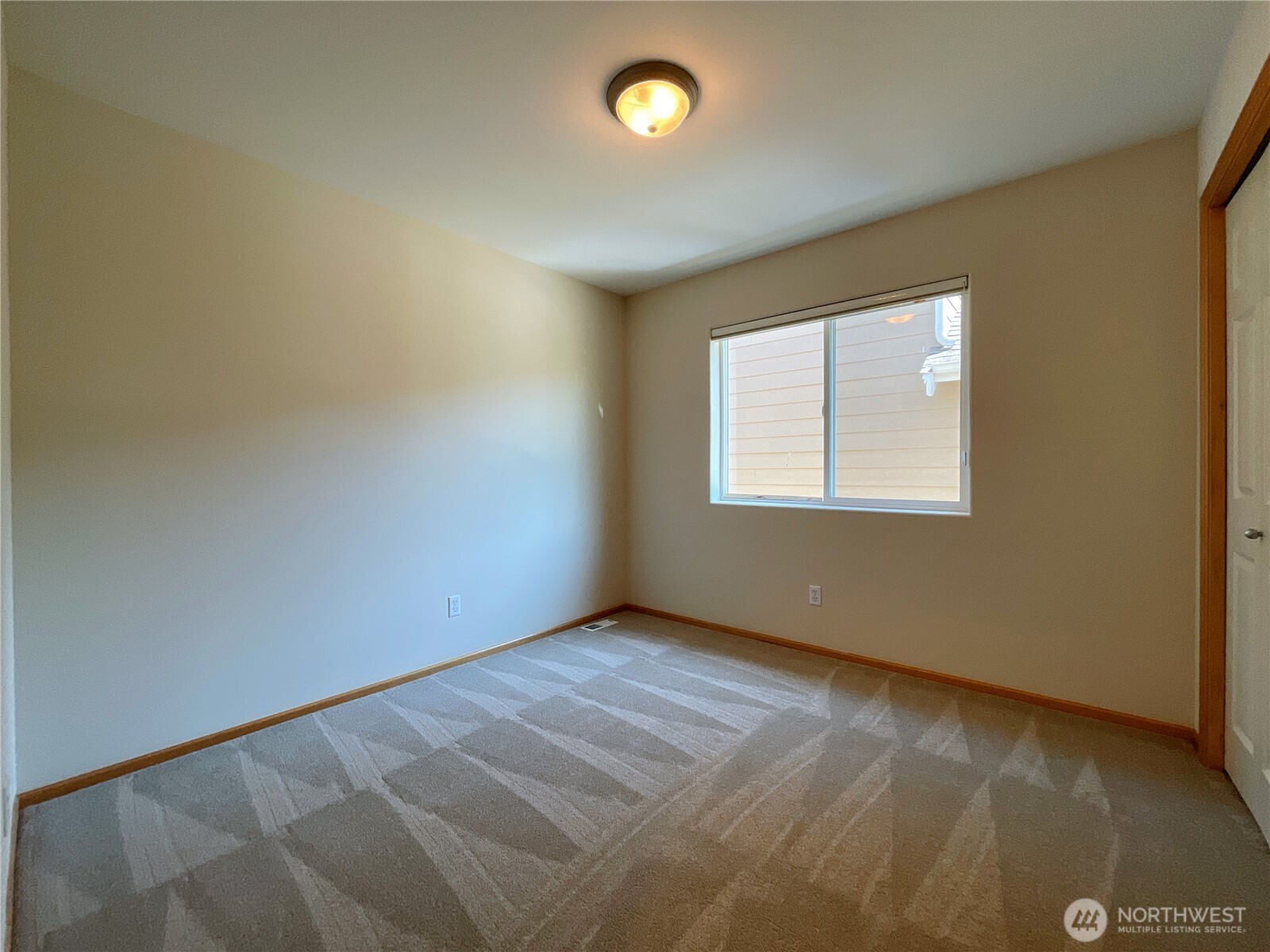 1118 South 36th Street Renton, WA 98055 - Photo 16 of 19