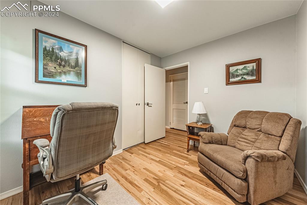 1407 Alexander Road Colorado Springs, CO 80909 - Photo 20 of 27 a living room with furniture