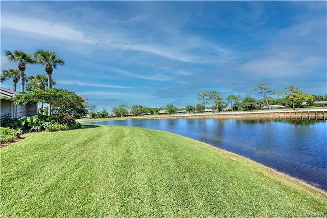 $560,000 | 5071 Southeast Brandywine Way, Stuart, FL 34997
