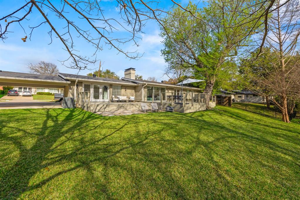 6631 Ridgemont Drive Dallas, TX 75214 - Photo 26 of 32 Gallery Image 26