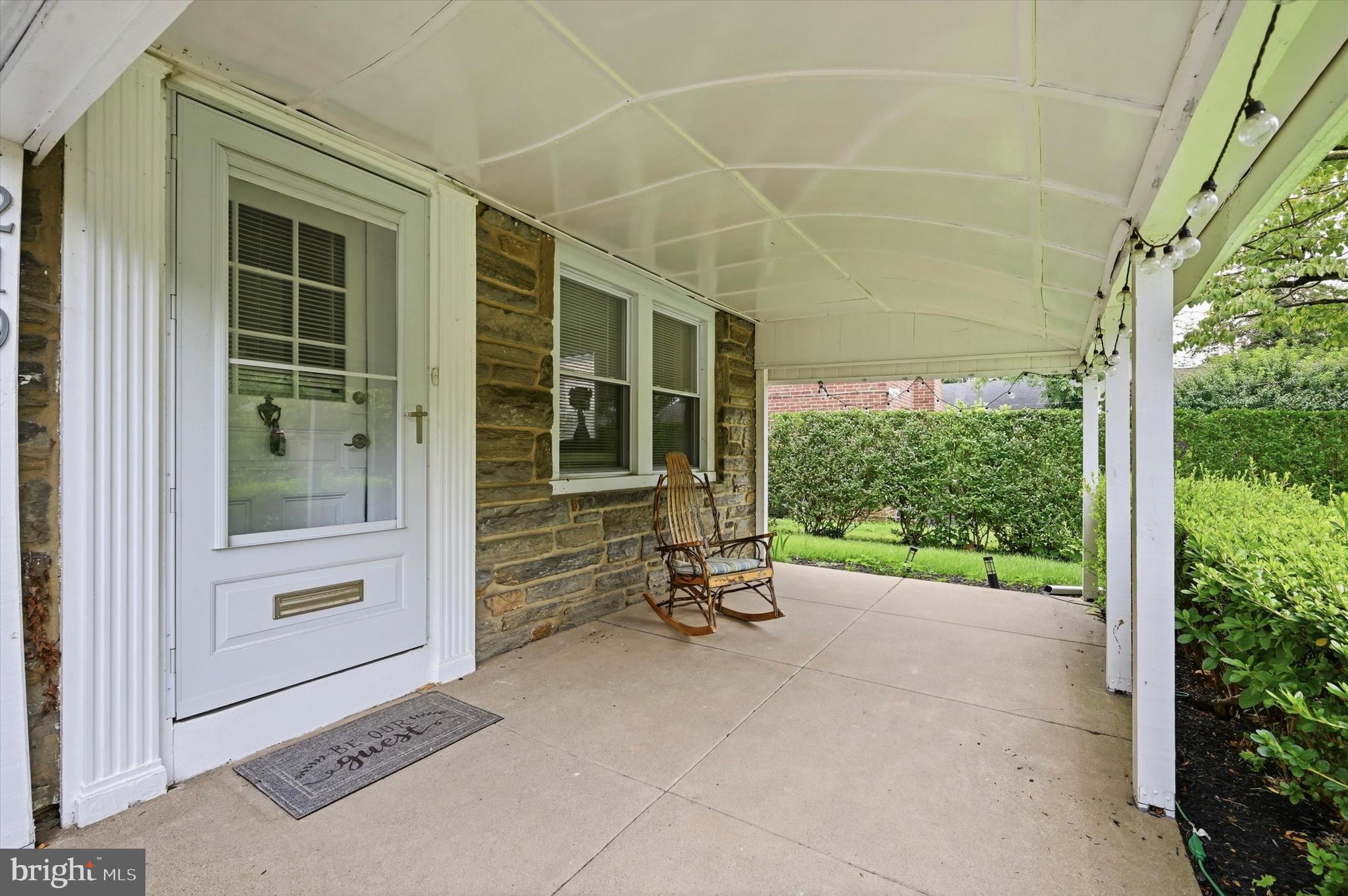 219 Crosshill Road Wynnewood, PA 19096 - Photo 4 of 38 Gallery Image 4