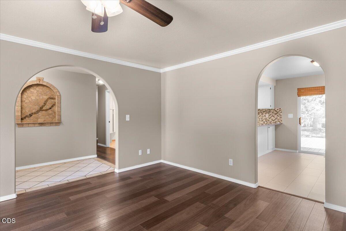 1156 Ginger Way Medford, OR 97501 - Photo 5 of 22