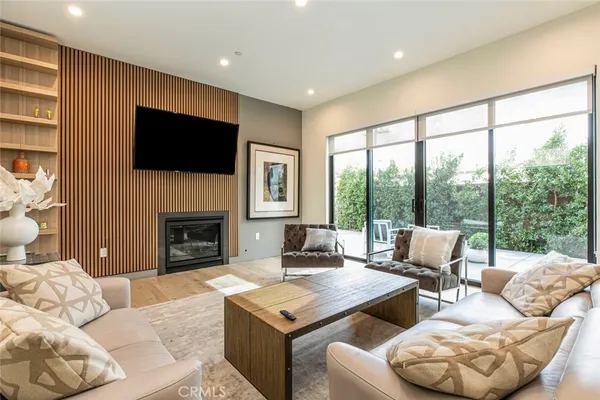 $8,450 | 617 Hazel Street, Glendale, CA 91201