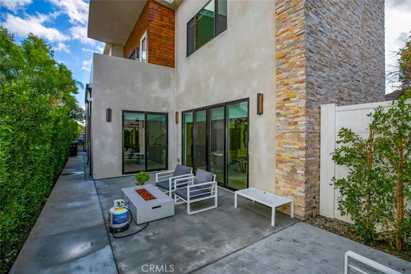 $7,800 | 617 Hazel Street, Glendale, CA 91201