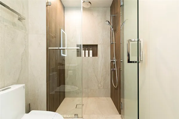 $8,450 | 617 Hazel Street, Glendale, CA 91201