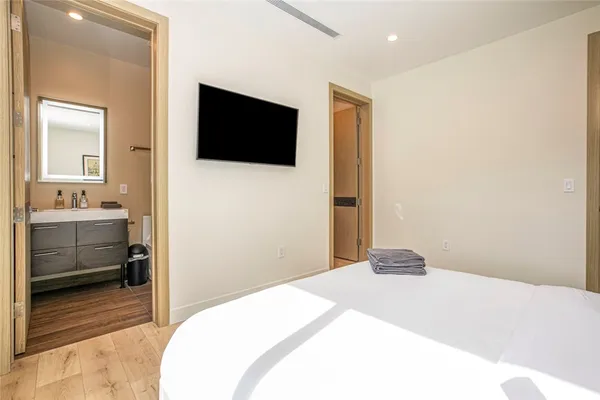 $8,450 | 617 Hazel Street, Glendale, CA 91201