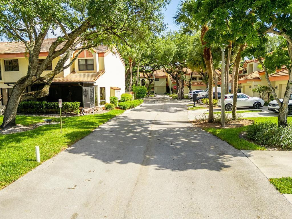 3315 Water Oak Drive, Unit 1302 Hollywood, FL 33021 - Photo 41 of 62 Water Oak Drive