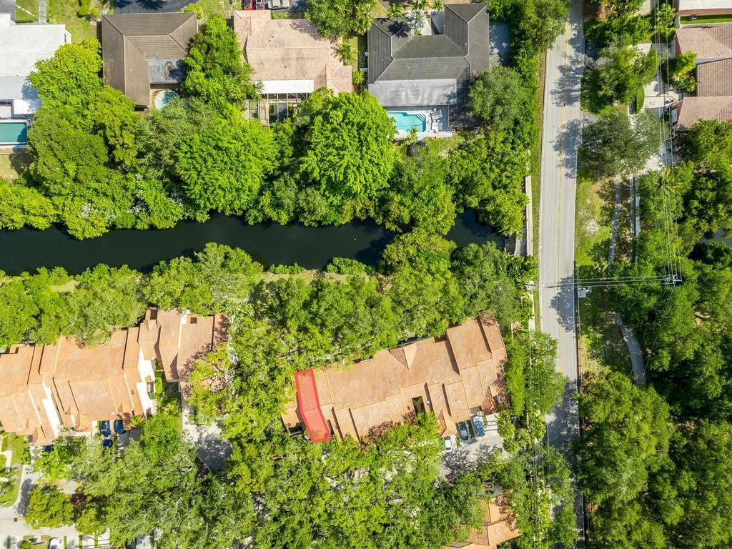3315 Water Oak Drive, Unit 1302 Hollywood, FL 33021 - Photo 48 of 62 Oak Trees Throughout Community