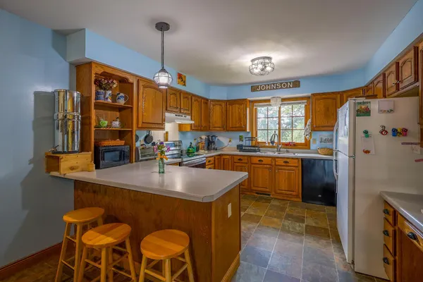 $398,800 | 2019 Whiting Road Northwest, Bemidji, MN 56601