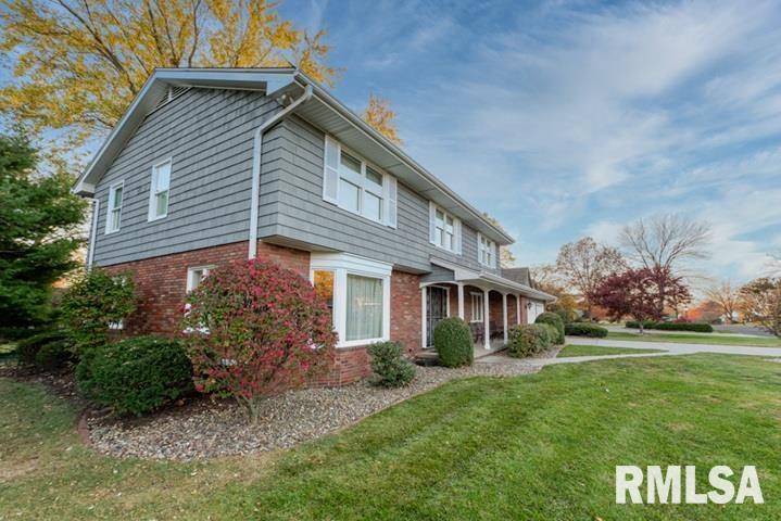 210 West Wolf Road Peoria, IL 61614 - Photo 12 of 60