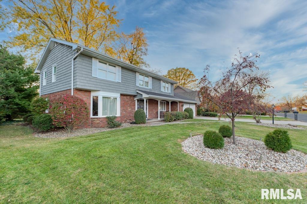 210 West Wolf Road Peoria, IL 61614 - Photo 13 of 60