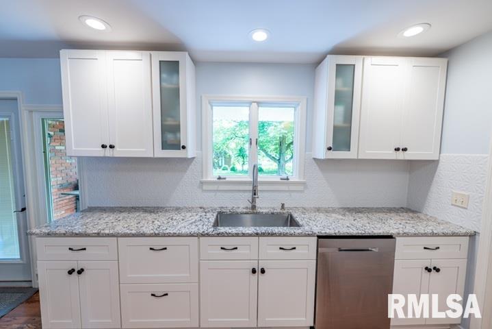 210 West Wolf Road Peoria, IL 61614 - Photo 20 of 60