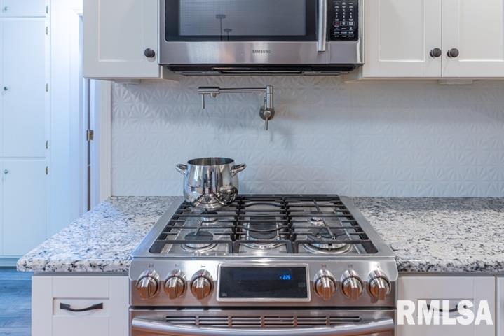 210 West Wolf Road Peoria, IL 61614 - Photo 22 of 60