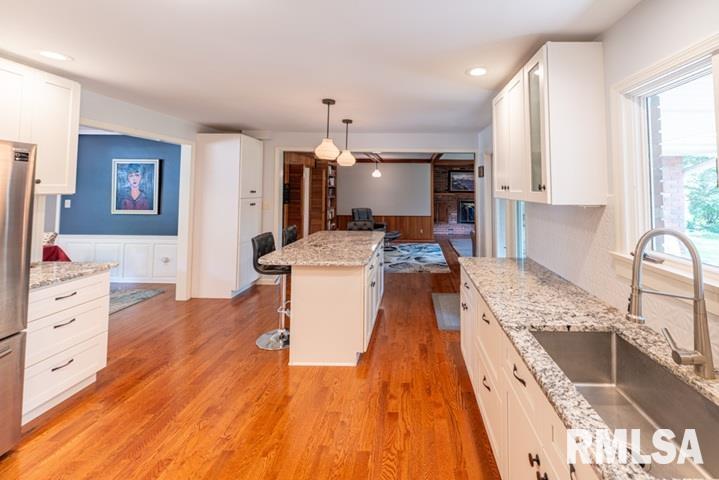 210 West Wolf Road Peoria, IL 61614 - Photo 23 of 60