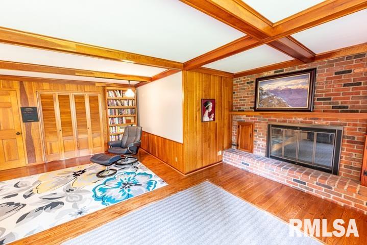 210 West Wolf Road Peoria, IL 61614 - Photo 29 of 60