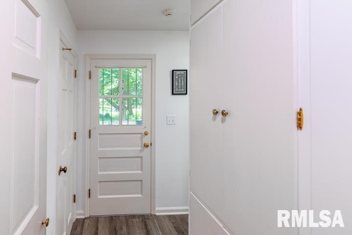 210 West Wolf Road Peoria, IL 61614 - Photo 31 of 60