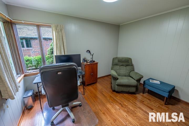 210 West Wolf Road Peoria, IL 61614 - Photo 33 of 60