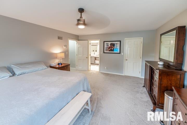 210 West Wolf Road Peoria, IL 61614 - Photo 37 of 60