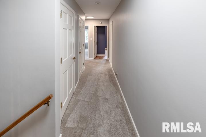 210 West Wolf Road Peoria, IL 61614 - Photo 40 of 60