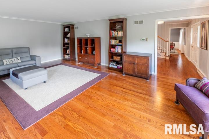 210 West Wolf Road Peoria, IL 61614 - Photo 51 of 60