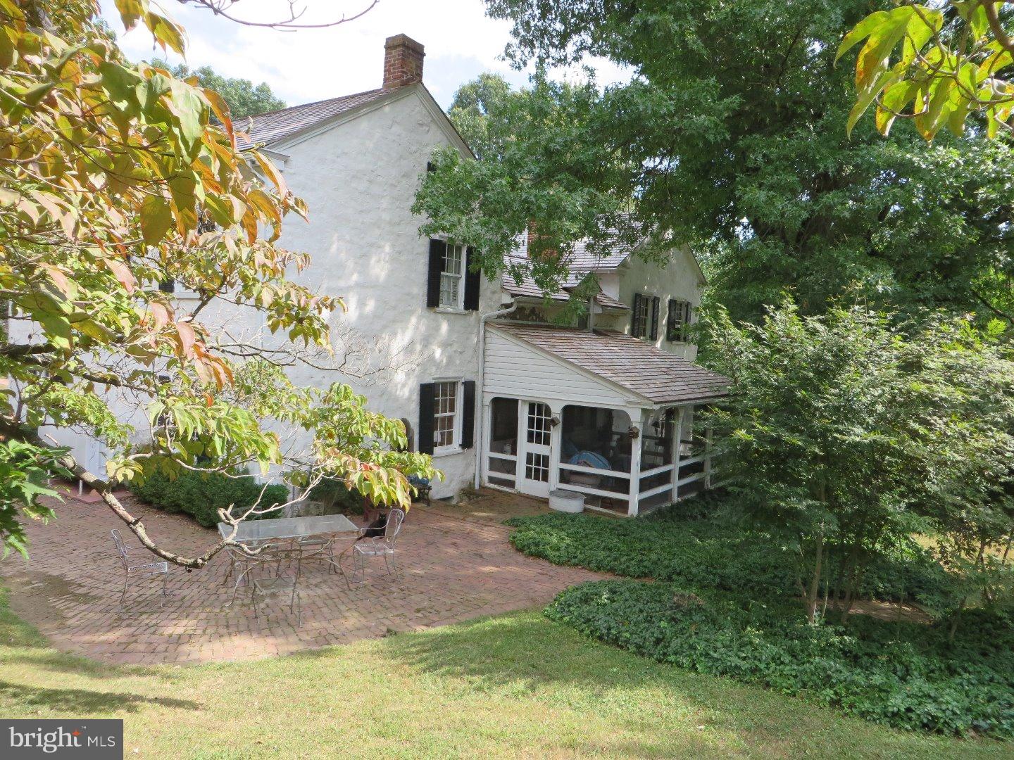 1645 Sawmill Road Spring City, PA 19475 - Photo 3 of 23